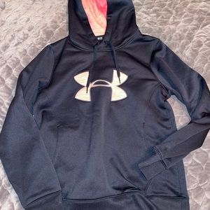 Under Armour Women’s Medium Hoodie new